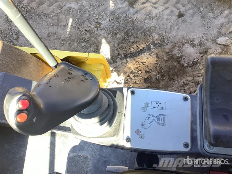 Bomag BW177DH-5 Smooth Drum Compactor Rolos compactadores monocilíndricos