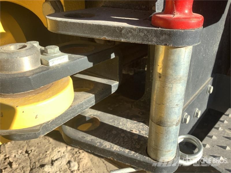 Bomag BW177DH-5 Smooth Drum Compactor Rolos compactadores monocilíndricos
