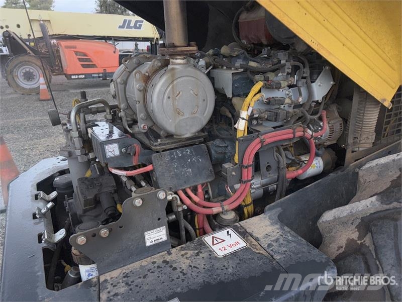 Bomag BW177PDH-5 Padfoot Drum Compactor 單輪滾壓機