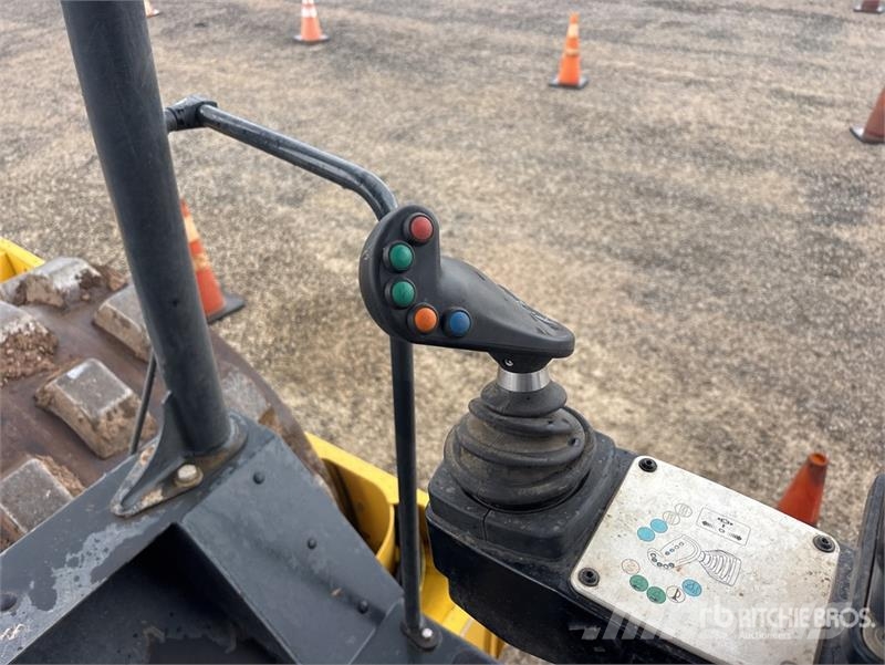 Bomag BW177PDH-5 Padfoot Drum Compactor 單輪滾壓機