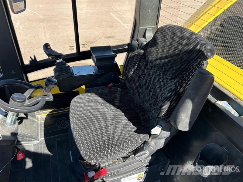 Bomag BW211D-5 Smooth Drum Compactor مداحل أحادية الأسطوانة