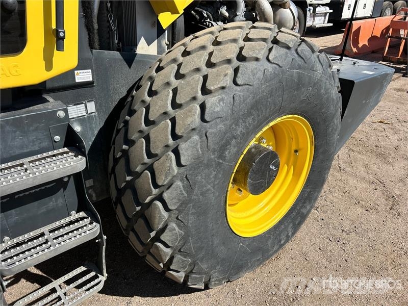 Bomag BW211D-5 Smooth Drum Compactor مداحل أحادية الأسطوانة