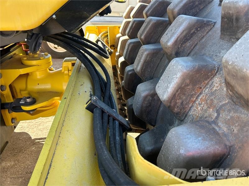 Bomag BW213PDH-5 Padfoot Drum Compactor Enojni valjarji