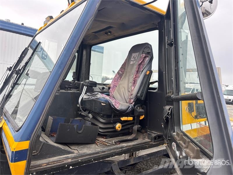 Bombardier BR-400 Crawler Carrier (Inoperable) Utilaje construcții - Altele