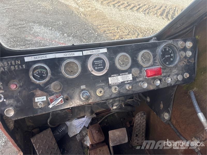 Bombardier MX5100 Crawler Carrier Crane w/ RO Stinger TC-150 Costruzioni - Altro