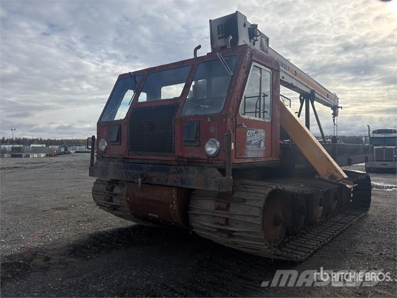 Bombardier MX5100 Crawler Carrier Crane w/ RO Stinger TC-150 Costruzioni - Altro