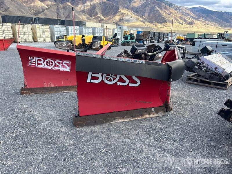 Boss 10 ft Power-V Snow Plow Schneeschilde und -pflüge