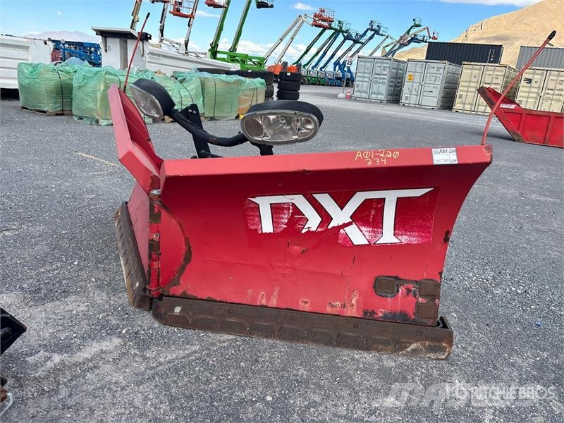 Boss 10 ft Power-V Snow Plow Schneeschilde und -pflüge