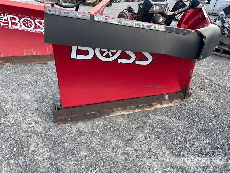 Boss 10 ft Power-V Snow Plow Schneeschilde und -pflüge