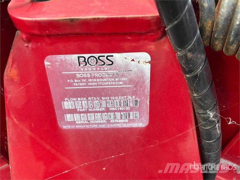 Boss 10 ft Power-V Snow Plow Schneeschilde und -pflüge