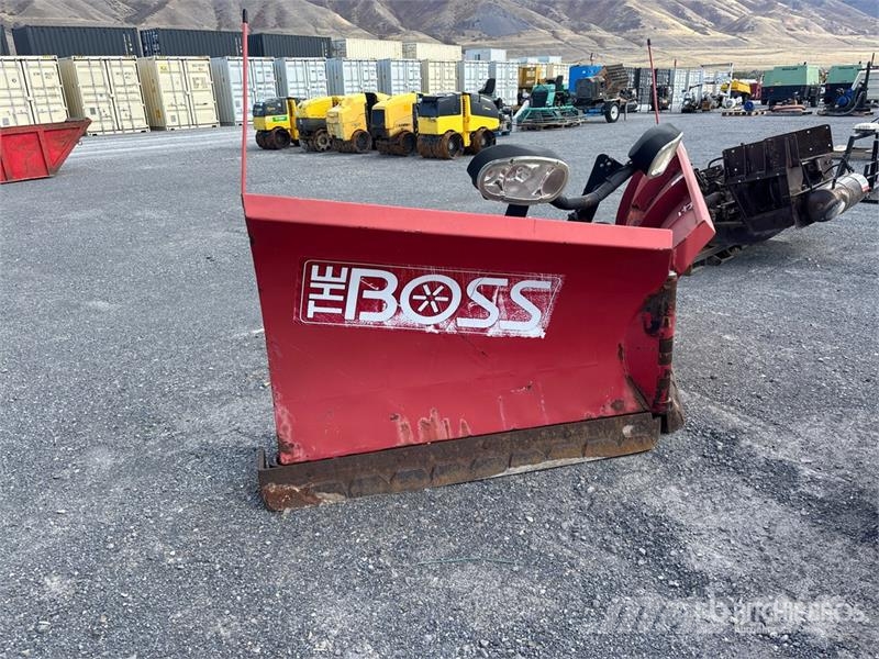 Boss 10 ft Power-V Snow Plow Schneeschilde und -pflüge