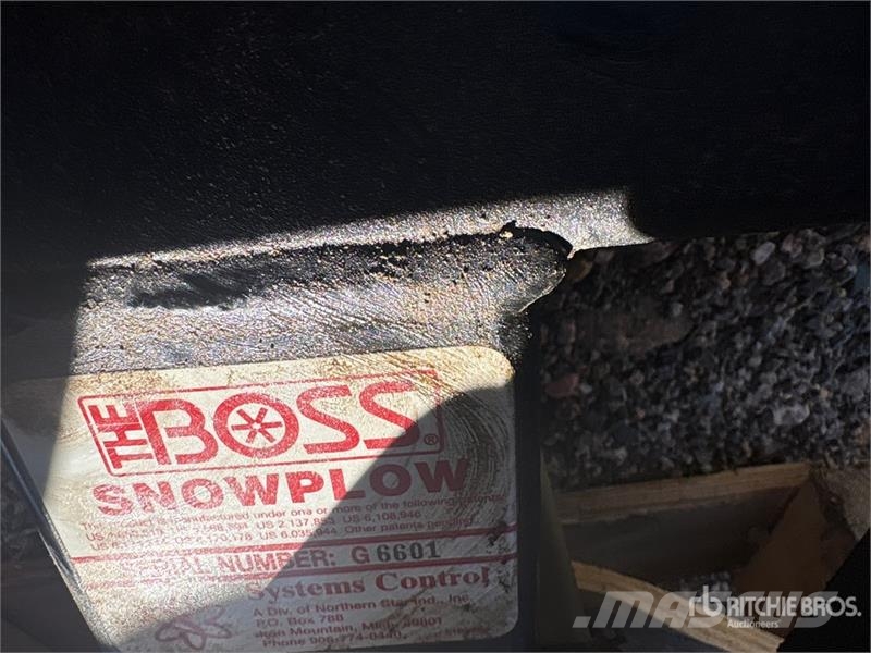 Boss 7 ft 6 in 1 Way Snow Plow Láminas y cuñas quitanieves