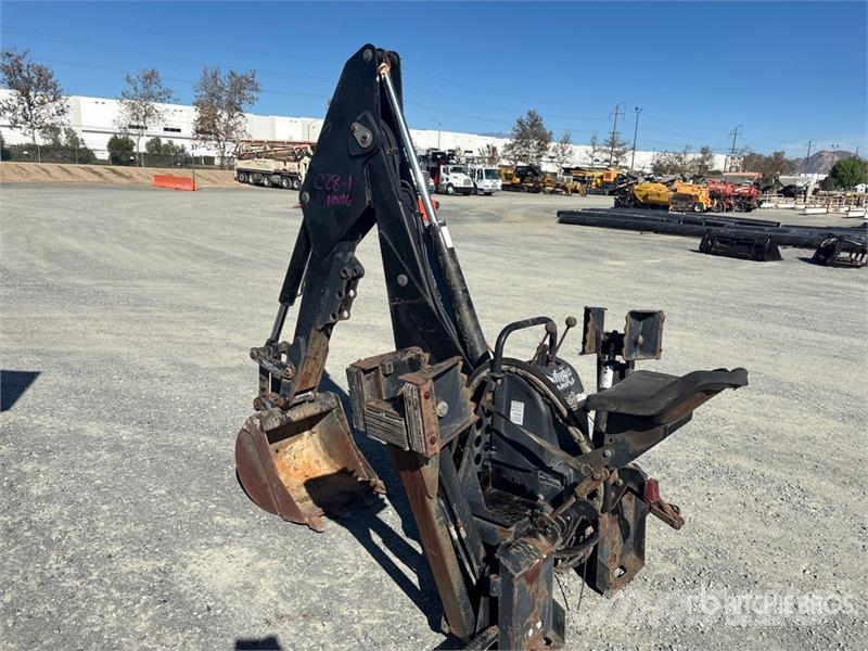 Bradco 8611X 24 in Skid Steer Backhoe Utovarne korpe