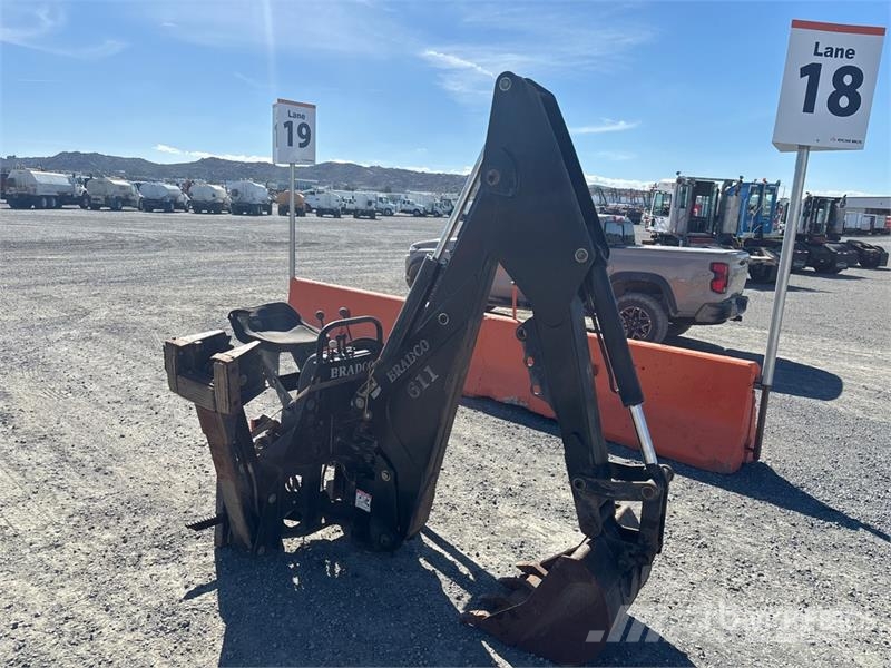 Bradco 8611X 24 in Skid Steer Backhoe Utovarne korpe