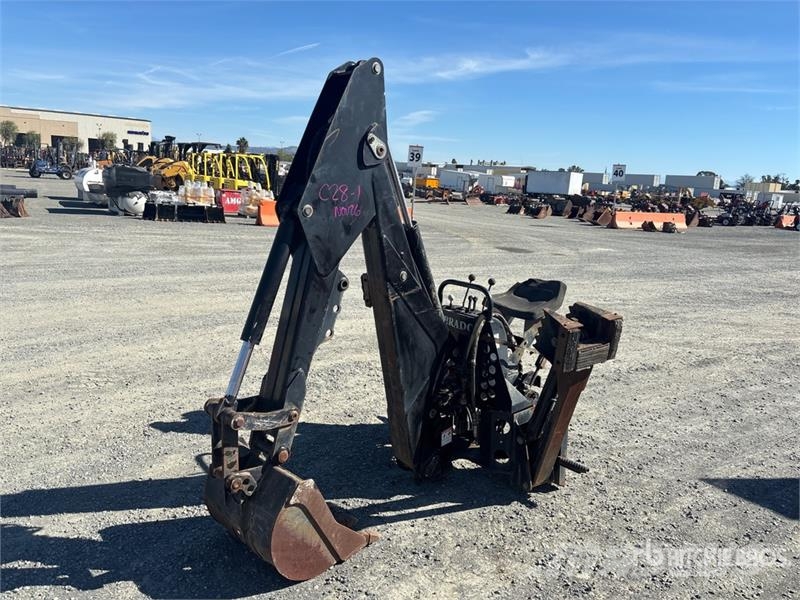 Bradco 8611X 24 in Skid Steer Backhoe Utovarne korpe