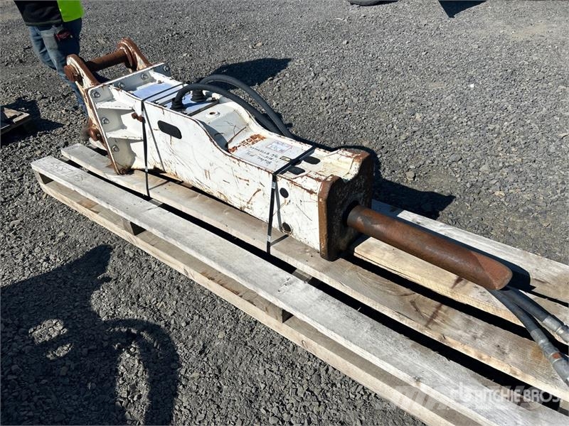 Bretec M15 24 in Hydraulic Breaker Hydraulik / Trykluft hammere