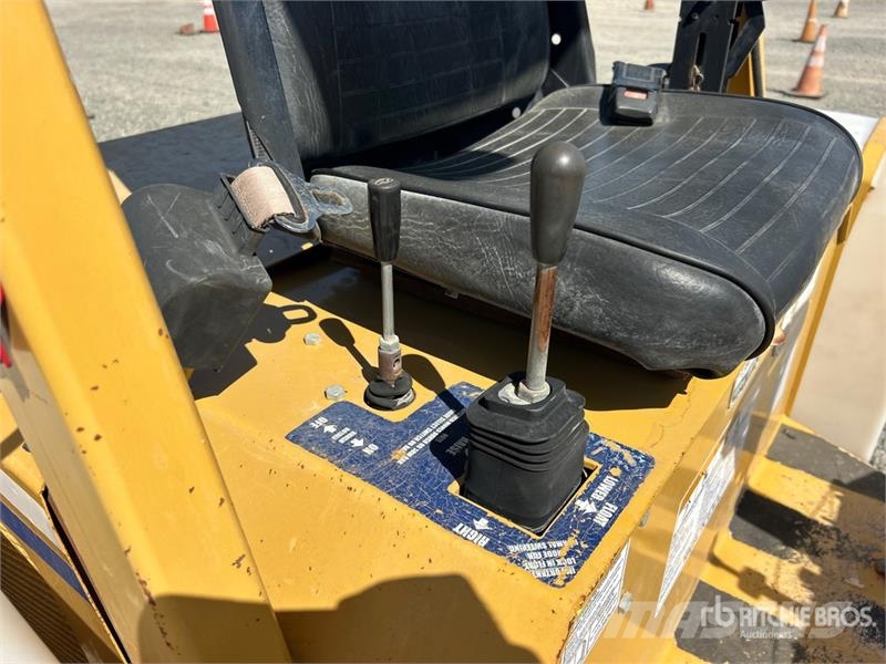 Broce BB250B Автоматични метачки с четки