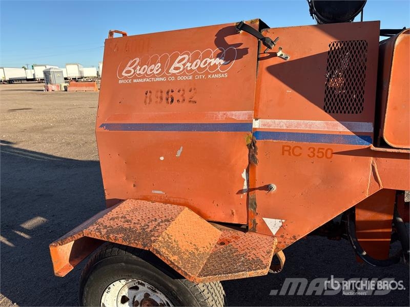 Broce RCT 350 Self-Propelled Broom Sweepers