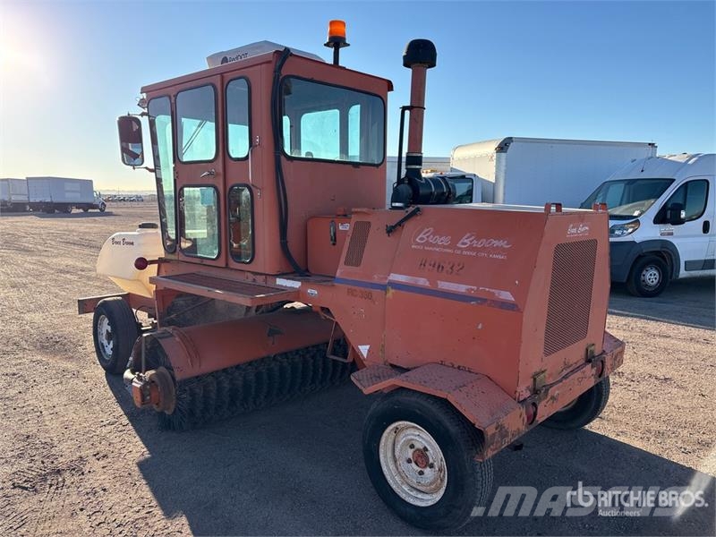 Broce RCT 350 Self-Propelled Broom Sweepers