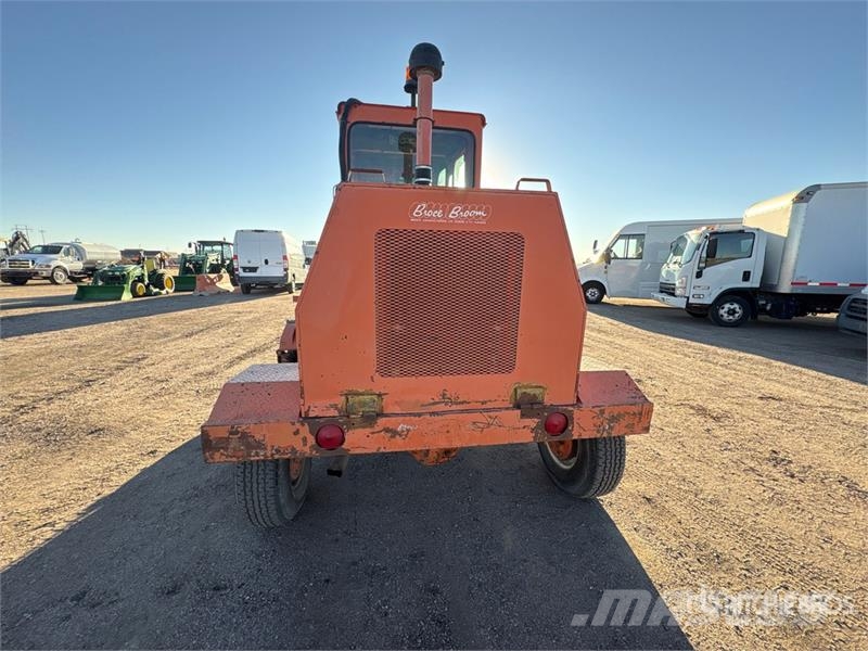 Broce RCT 350 Self-Propelled Broom Sweepers
