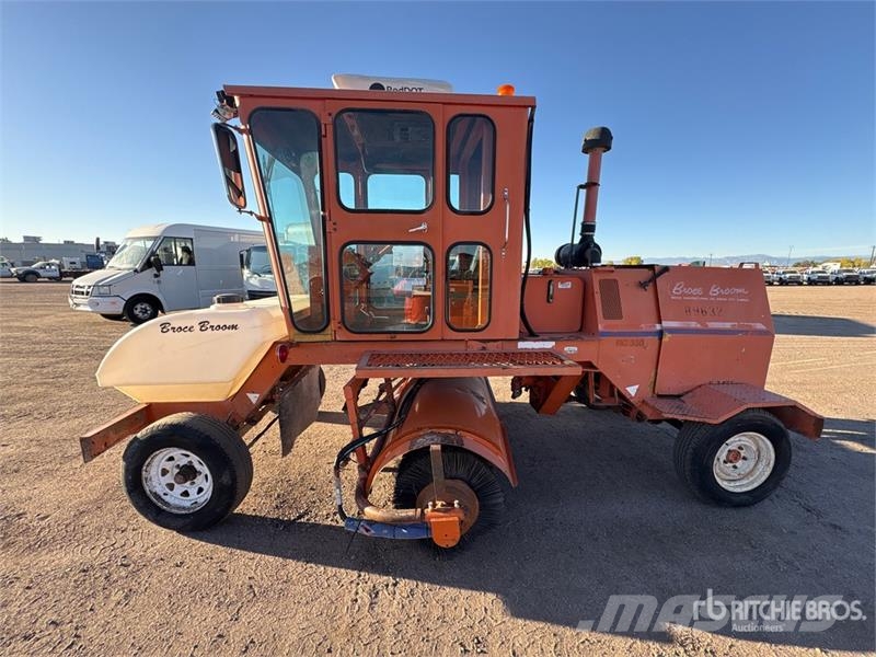 Broce RCT 350 Self-Propelled Broom Sweepers