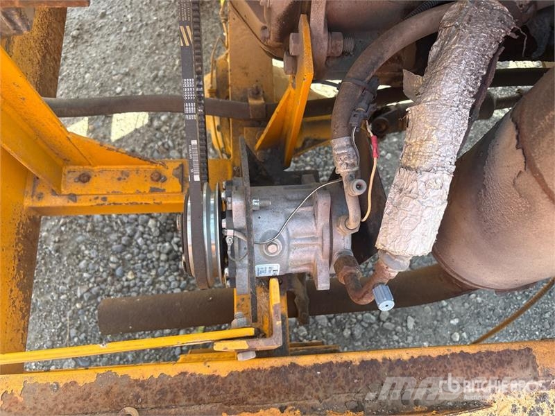 Broce RJ350 Sweepers