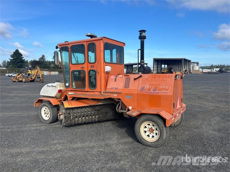 Broce RJ350 Sweepers