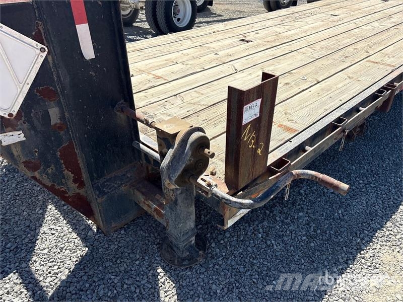 Brock's 38 ft T/A Gooseneck Equipment Trailer Járműszállító pótkocsik