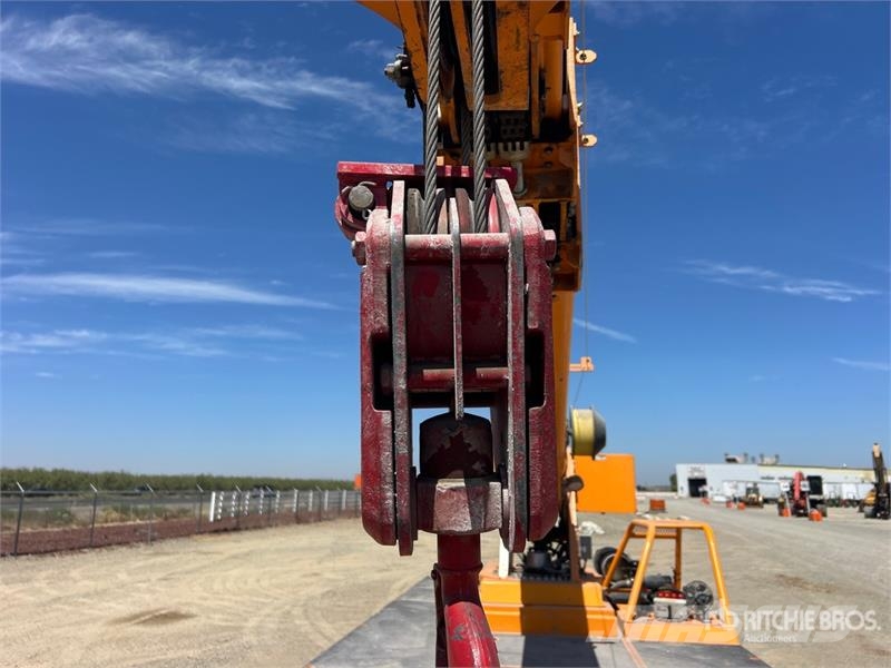 Broderson IC-200-3J 30000 lb Carry Deck Crane Andre kraner