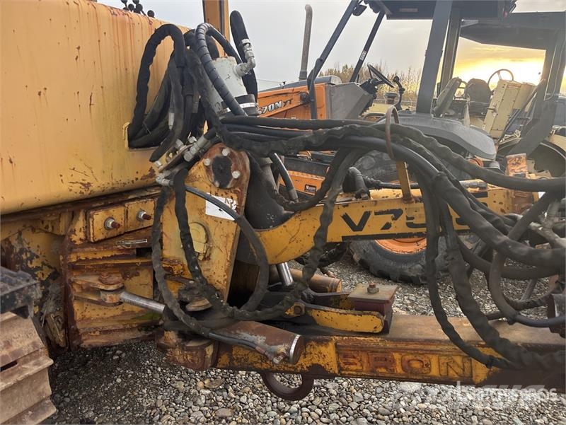 Bron 150 Tracked Cable Plow Plugovi