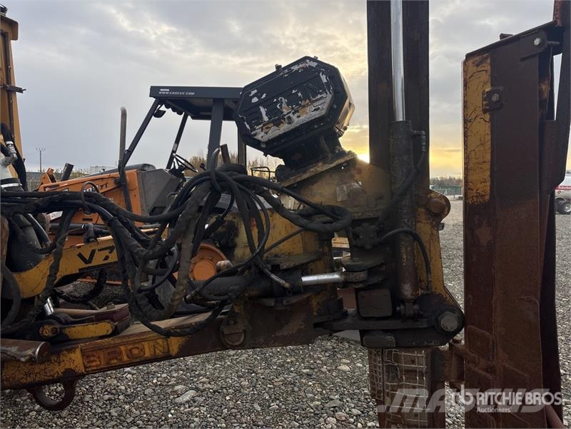 Bron 150 Tracked Cable Plow Plugovi