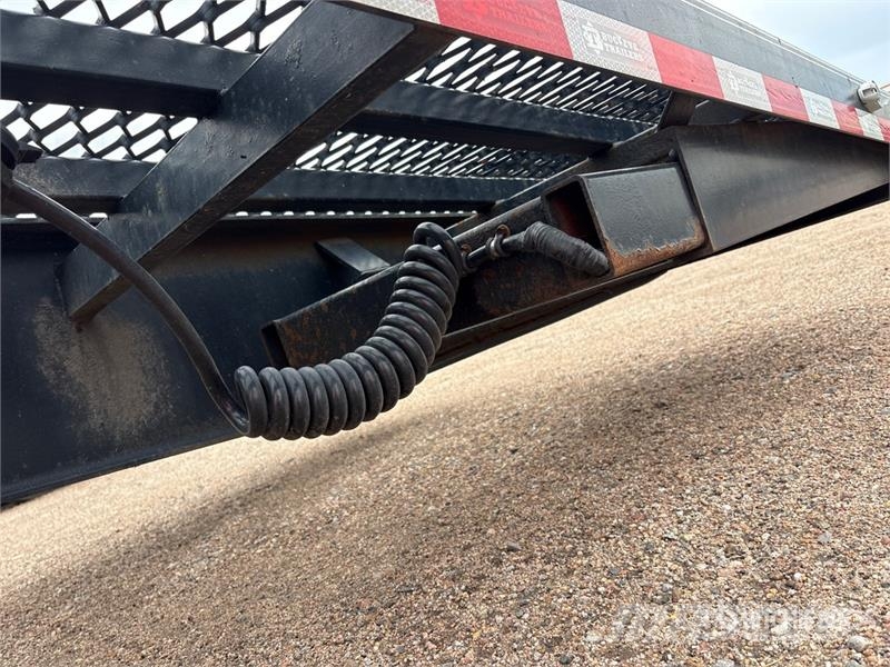 Buckeye Ultra Max BUMH T/A Open Car Carrier Traile Návesy na prepravu automobilov