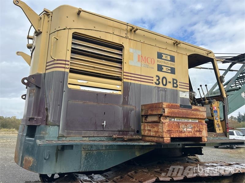 Bucyrus Erie Erie 30B 60 ton Lattice-Boom Crawler Crane クローラクレーン