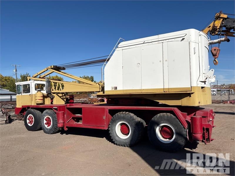 Bucyrus Erie Erie 30B 60 ton 8x4 Lattice-Boom Truck Crane Запчасти для кранов