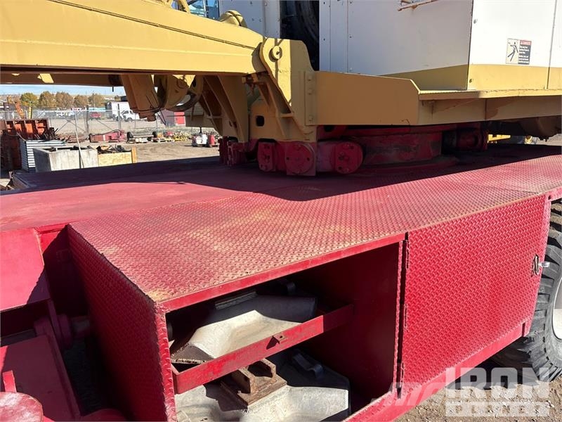 Bucyrus Erie Erie 30B 60 ton 8x4 Lattice-Boom Truck Crane Запчасти для кранов