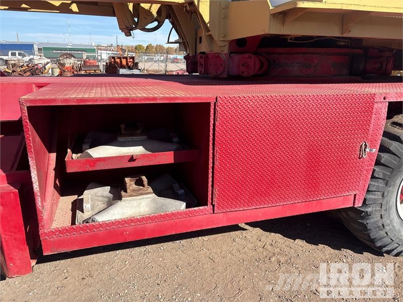 Bucyrus Erie Erie 30B 60 ton 8x4 Lattice-Boom Truck Crane Запчасти для кранов