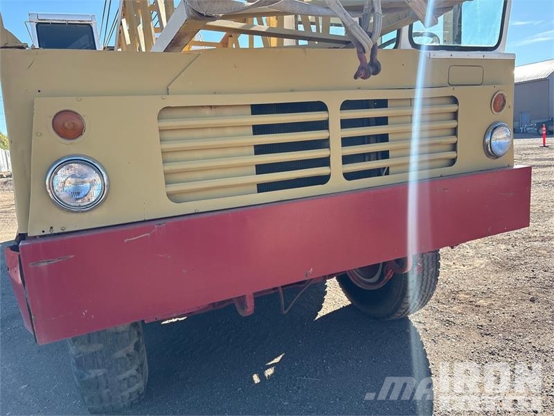 Bucyrus Erie Erie 30B 60 ton 8x4 Lattice-Boom Truck Crane Запчасти для кранов