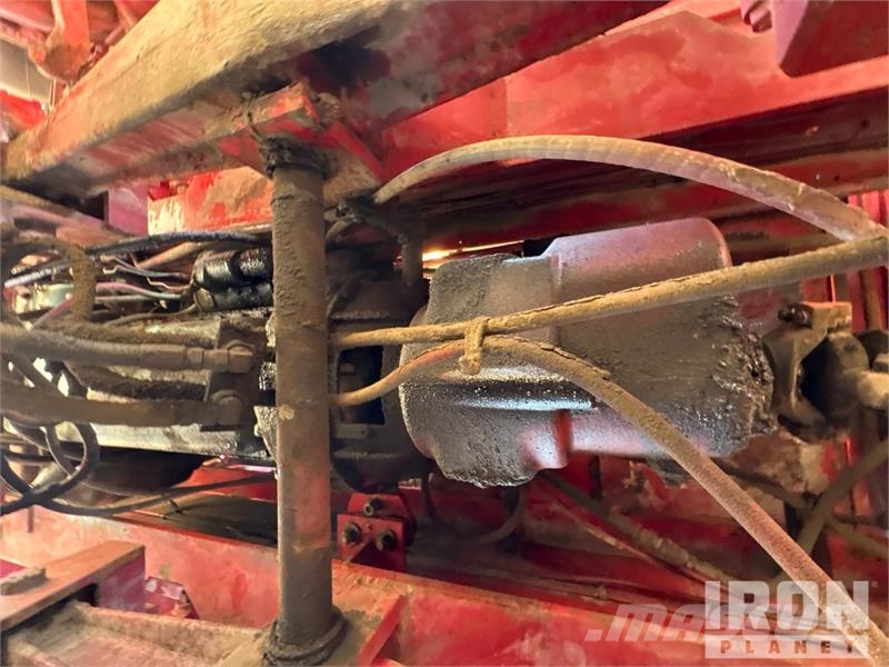 Bucyrus Erie Erie 30B 60 ton 8x4 Lattice-Boom Truck Crane Запчасти для кранов