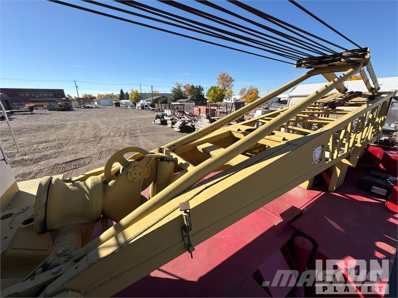 Bucyrus Erie Erie 30B 60 ton 8x4 Lattice-Boom Truck Crane Запчасти для кранов