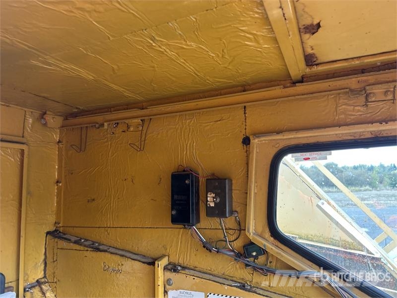 Bucyrus Erie Erie 30B 60 ton Lattice-Boom Crawler Crane クローラクレーン