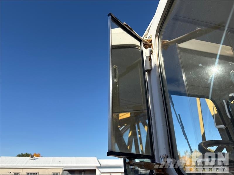 Bucyrus Erie Erie 30B 60 ton 8x4 Lattice-Boom Truck Crane Запчасти для кранов