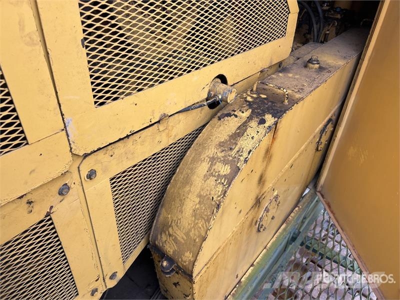 Bucyrus Erie Erie 30B 60 ton Lattice-Boom Crawler Crane クローラクレーン