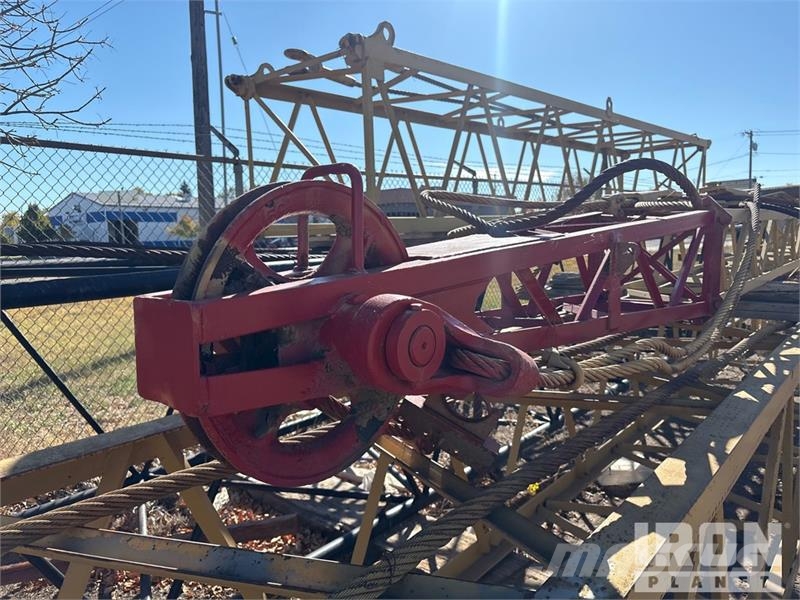 Bucyrus Erie Erie 30B 60 ton 8x4 Lattice-Boom Truck Crane Запчасти для кранов