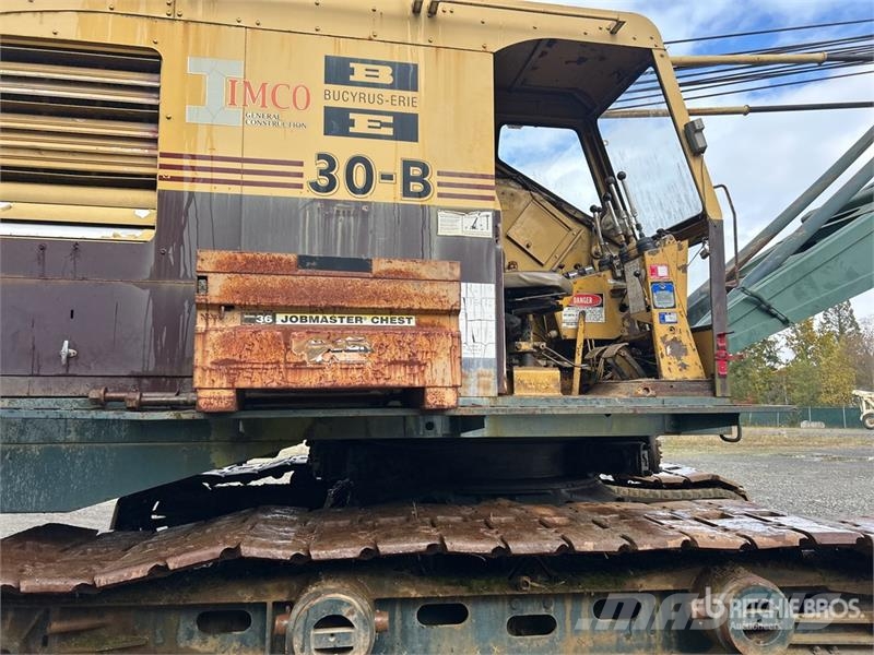 Bucyrus Erie Erie 30B 60 ton Lattice-Boom Crawler Crane クローラクレーン
