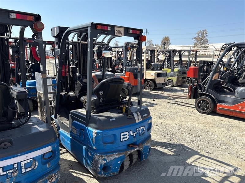 BYD ECB18C 3430 lb Forklift Iné