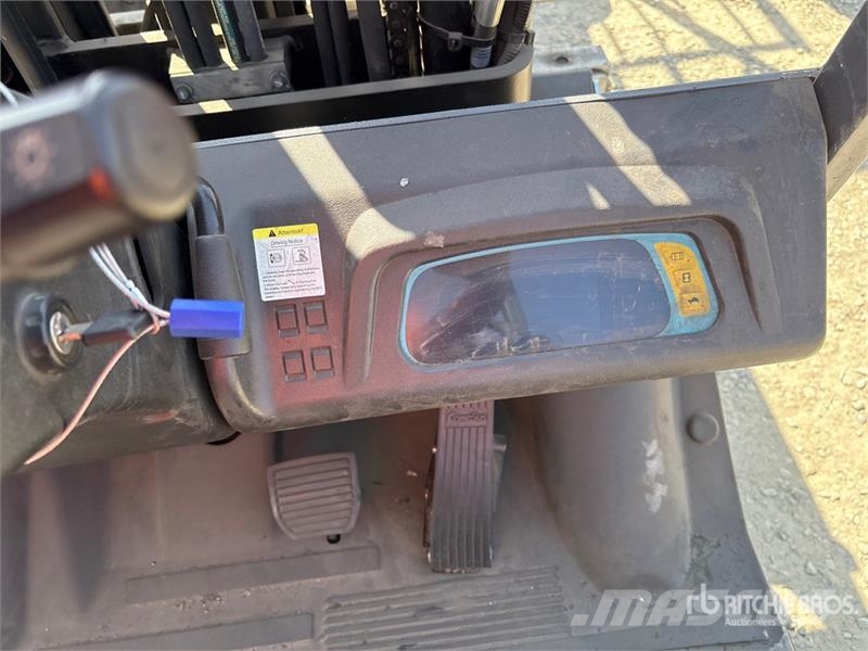BYD ECB18C 3430 lb Forklift Iné