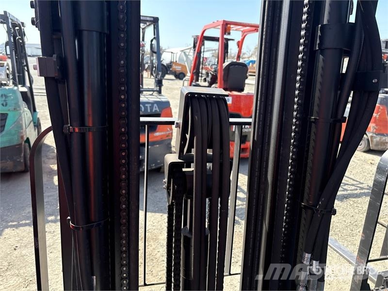 BYD ECB18S-B 3340 lb Forklift Iné