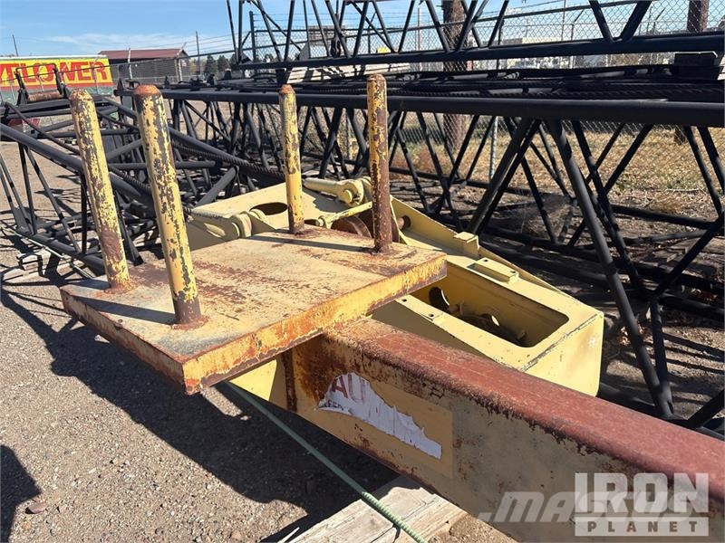 C&F 40ft concrete pump Spider boom クレーン部品と設備