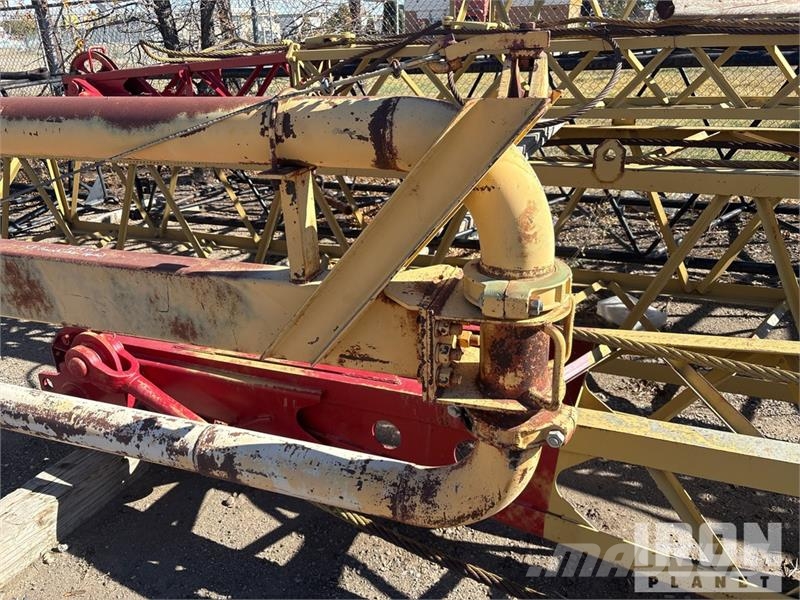 C&F 40ft concrete pump Spider boom クレーン部品と設備