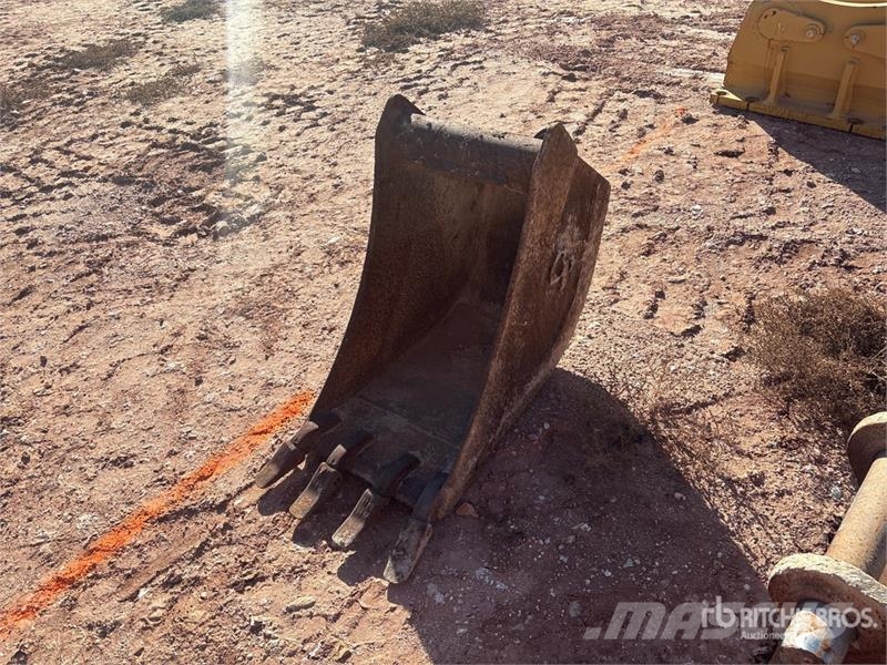 C & P & P 16 in Q/ Digging Excavator Bucket 挖斗